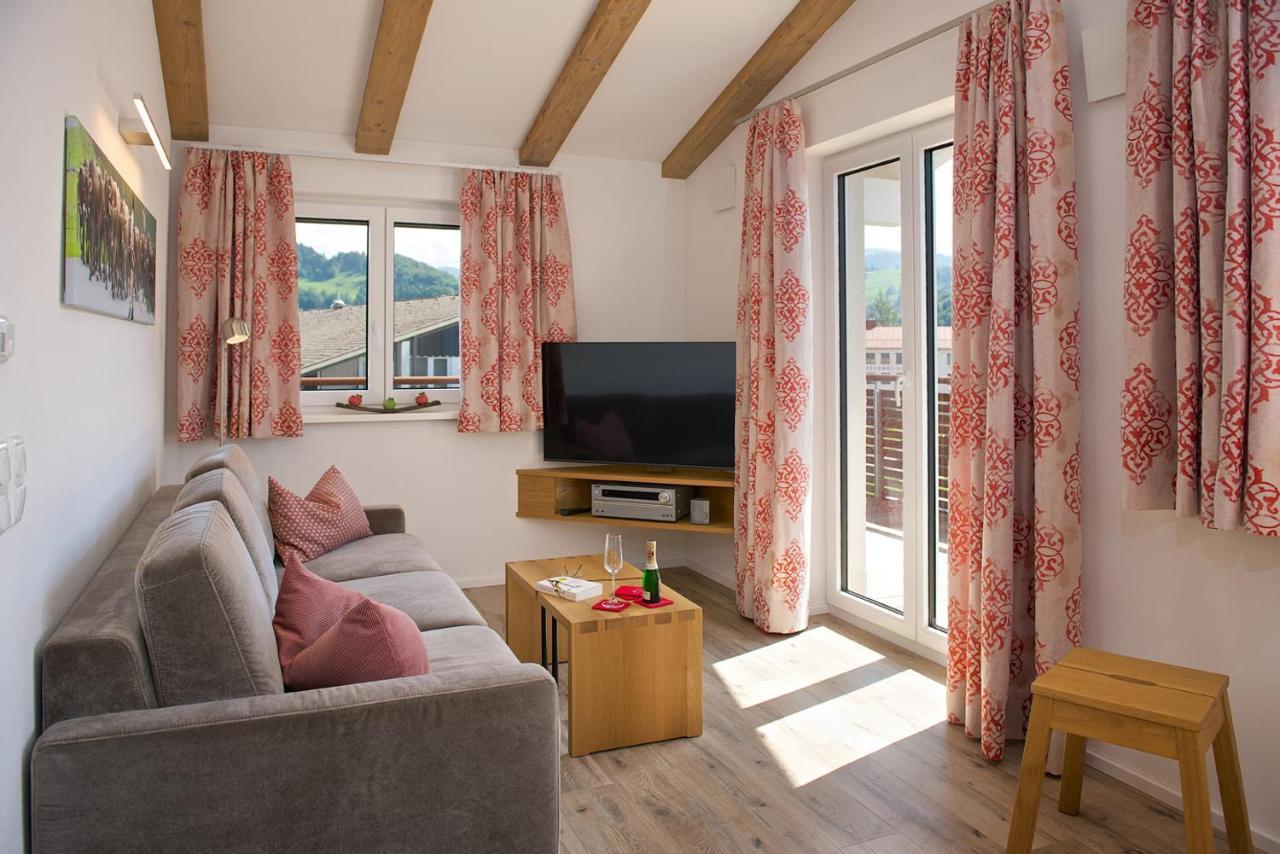 5 Sterne Ferienwohnung Hochgratblick Mit Schwimmbad Und Sauna Oberstaufen Exterior photo
